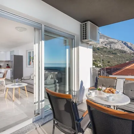 Marija - Sea View Apartment
