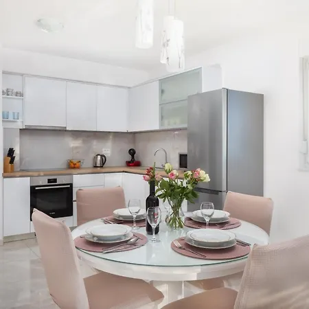 Marija - Sea View Apartment *