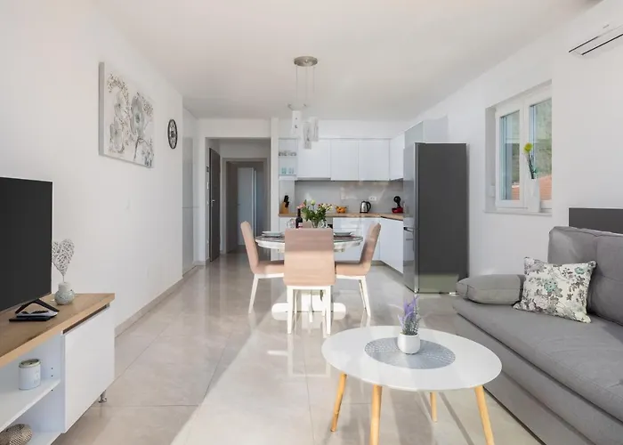 Apartment Sea View Marija Makarska